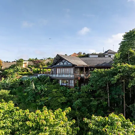 Munduk Mountain Estate Villa