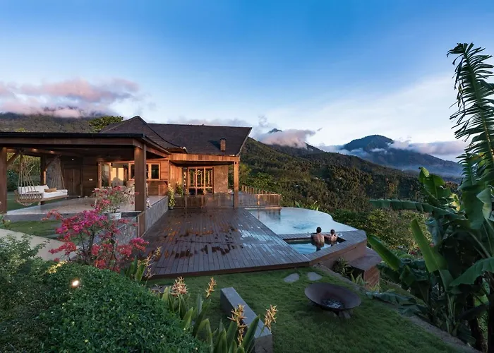 Mountain Estate - Serene Mountain Retreat *