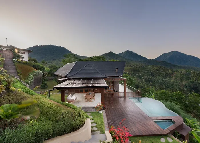 Mountain Estate - Serene Mountain Retreat Villa