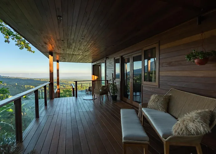 Mountain Estate - Serene Mountain Retreat * Munduk (Bali)
