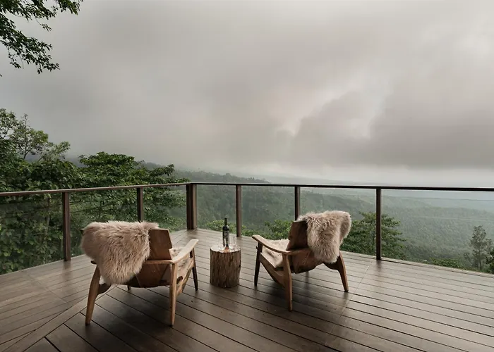 Mountain Estate - Serene Mountain Retreat *