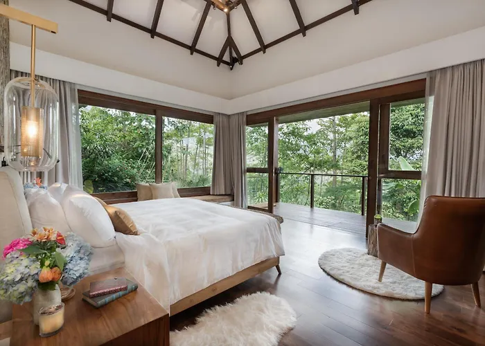 Villa Mountain Estate - Serene Mountain Retreat *